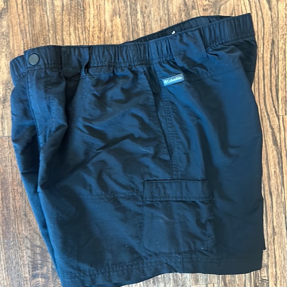 Columbia hiking shorts - Picture 4 of 7